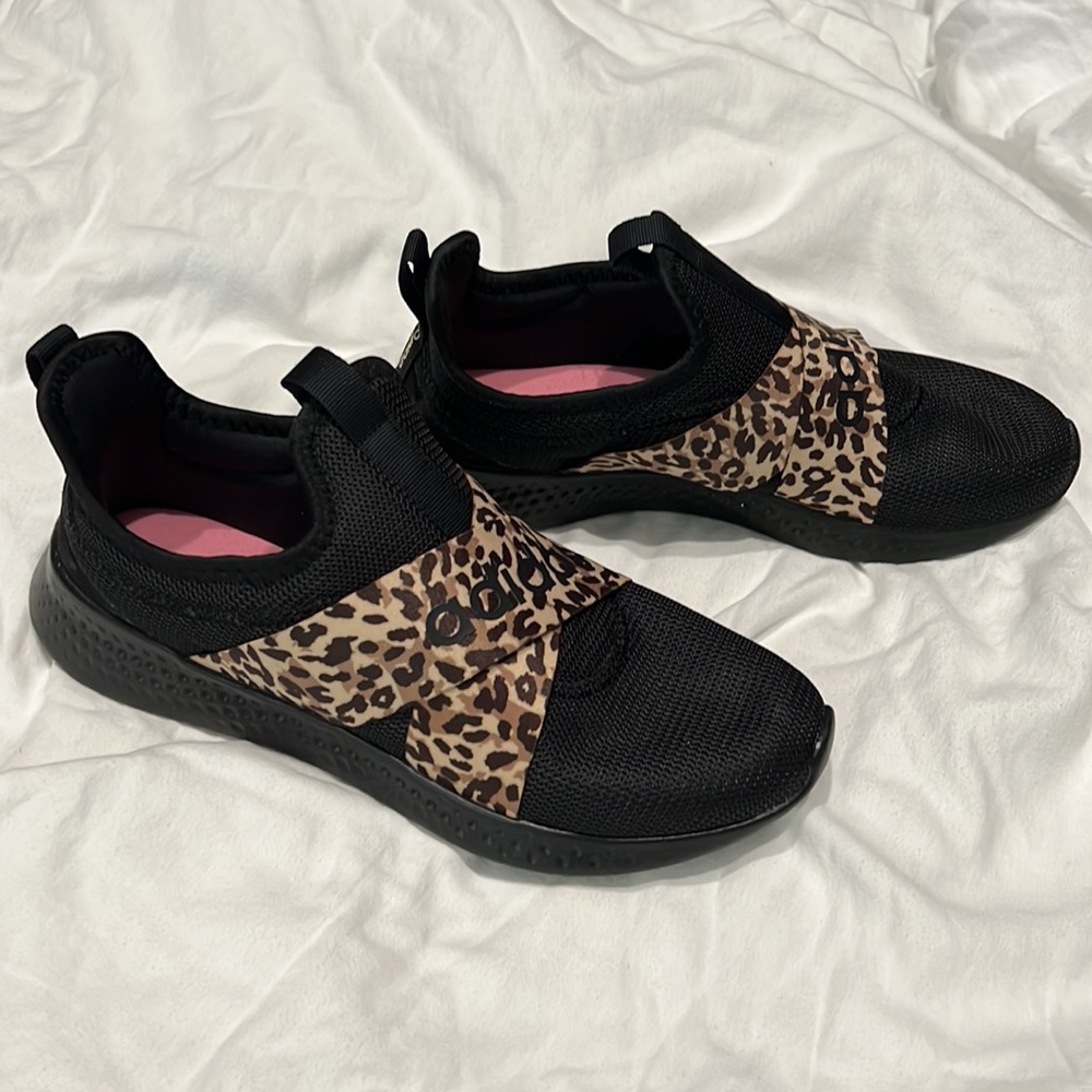 Adidas Puremotion Adapt Women 8.5 Running Athletic Black Leopard.